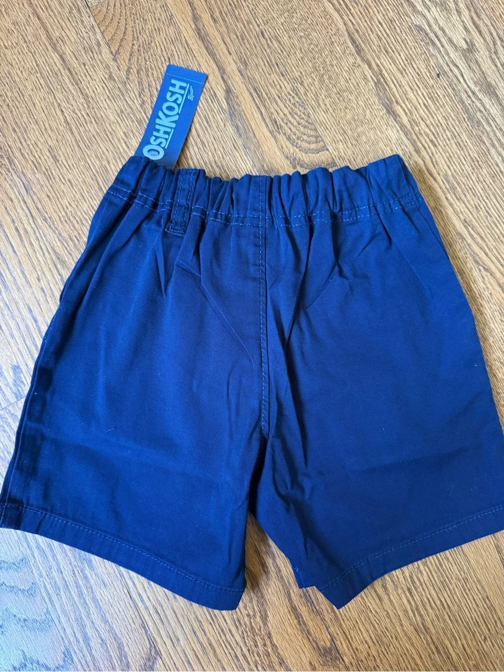 OshKosh Navy 4T shorts NWT